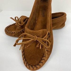 Minnetonka Moccasins Classic Size 8W